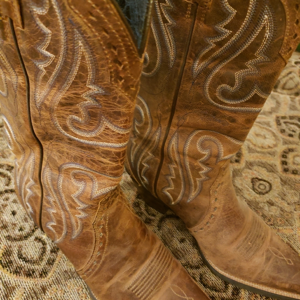 Cowgirl boot